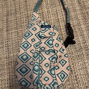 Kavu rope sling pack—turquoise and pink—NWOT